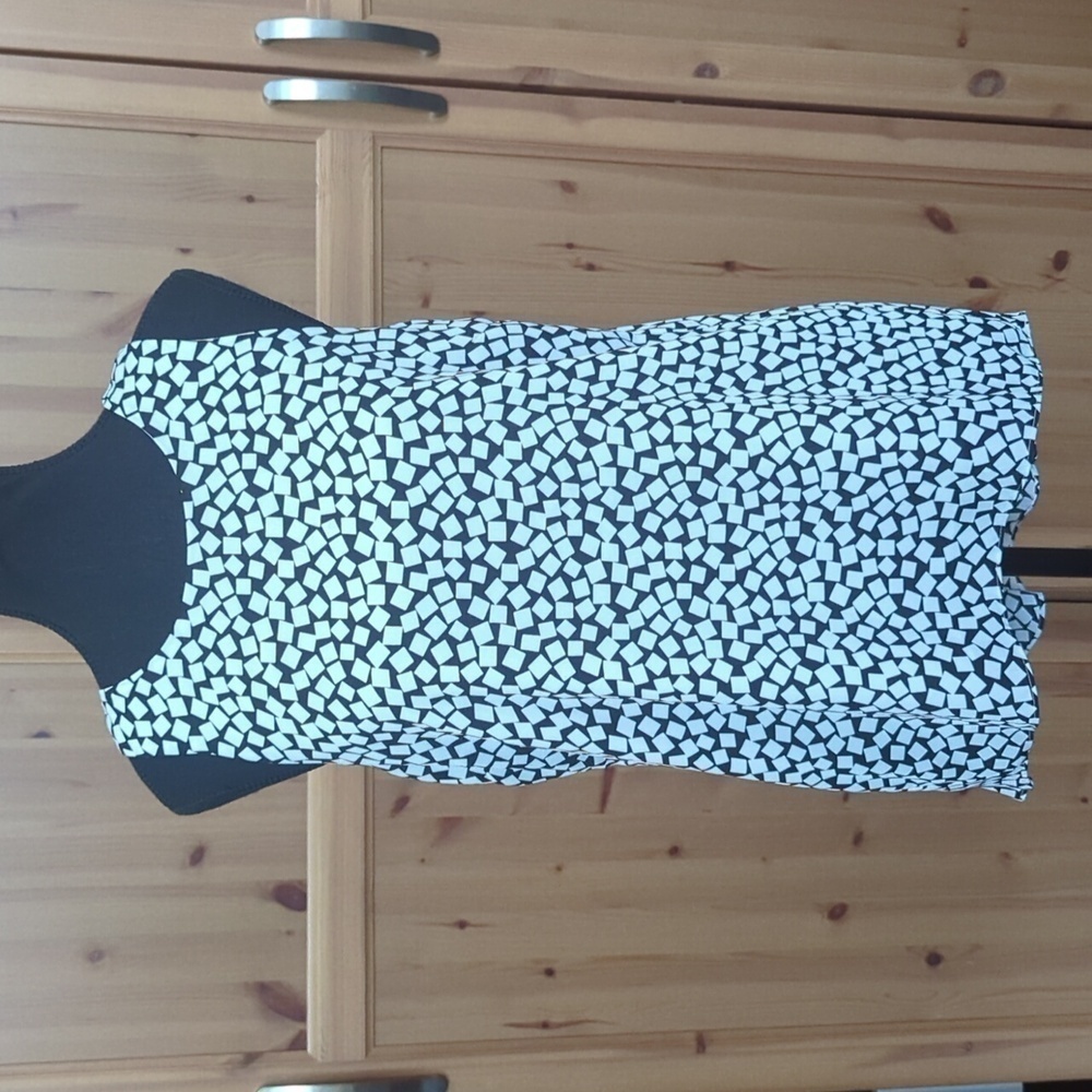 Vince Camuto Size  PM (petite medium)